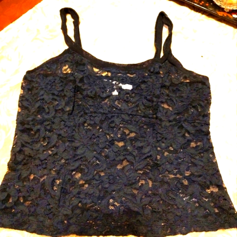 🐈‍⬛🖤🐈‍⬛ Ravishing VS Vintage 90's Black Lace Cropped Camisole Tank Top- M